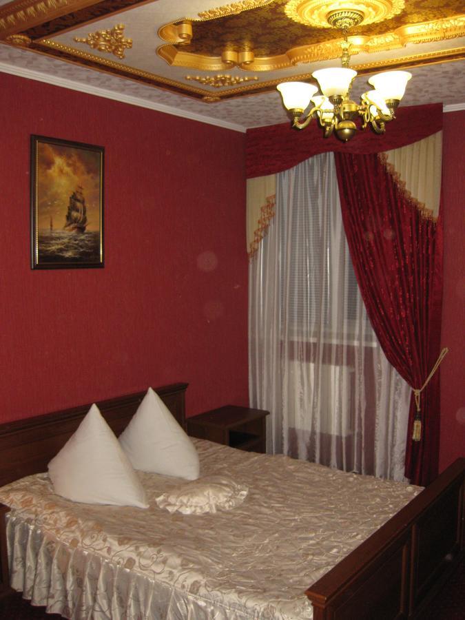 Hotel Dubrava 波尔塔瓦 外观 照片